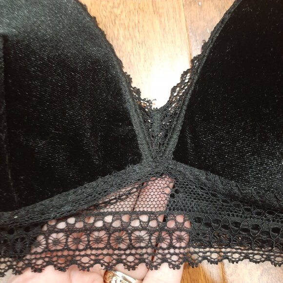 Velvet and lace wireless black boho whimsigoth bralette medium - Picture 5 of 9